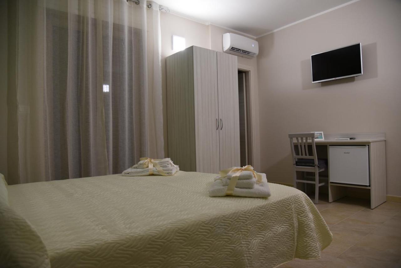 B&B La Graticola Ristorante Pizzeria Trepuzzi Zewnętrze zdjęcie